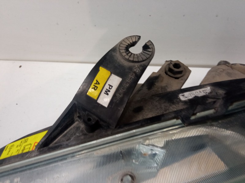 Recambio de faro izquierdo para ford focus i (daw, dbw) 1.6 16v referencia OEM IAM   