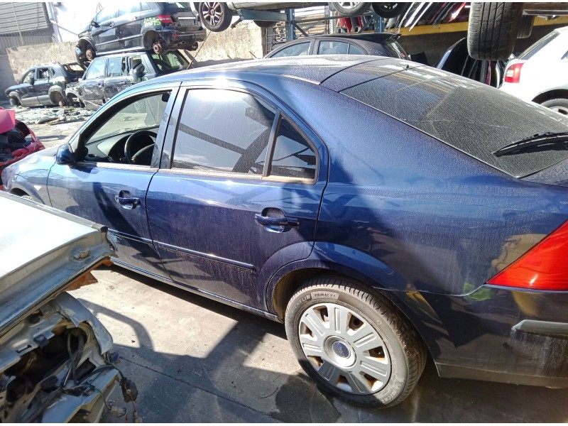 ford mondeo iii sedán (b4y) del año 2004