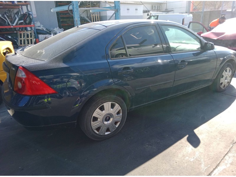 ford mondeo iii sedán (b4y) del año 2004