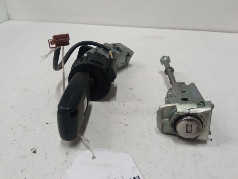 Recambio de kit bombines para citroën c3 ii (sc_) 1.2 vti 82 referencia OEM IAM   