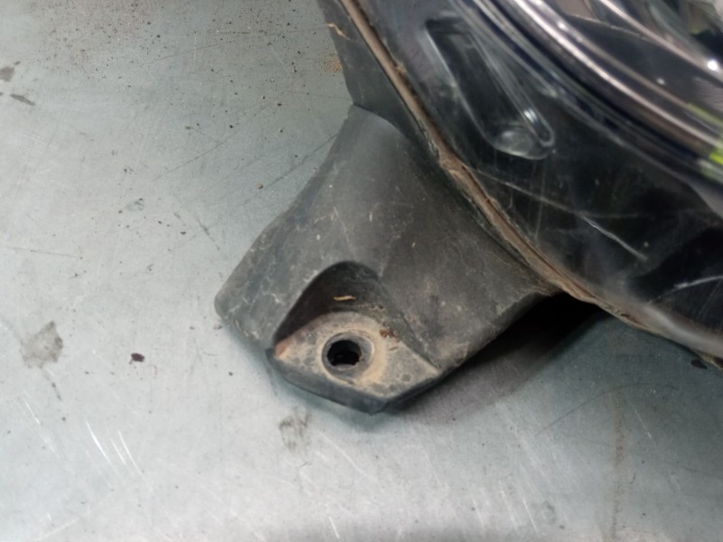 Recambio de faro derecho para citroën c3 ii (sc_) 1.2 vti 82 referencia OEM IAM 967703388004  