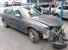 nissan almera ii hatchback (n16) del año 2002