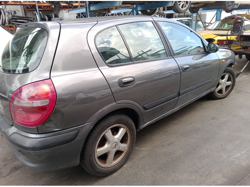 nissan almera ii hatchback (n16) del año 2002