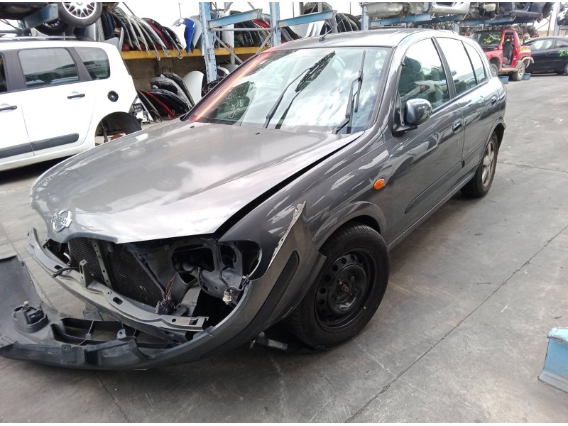 nissan almera ii hatchback (n16) del año 2002