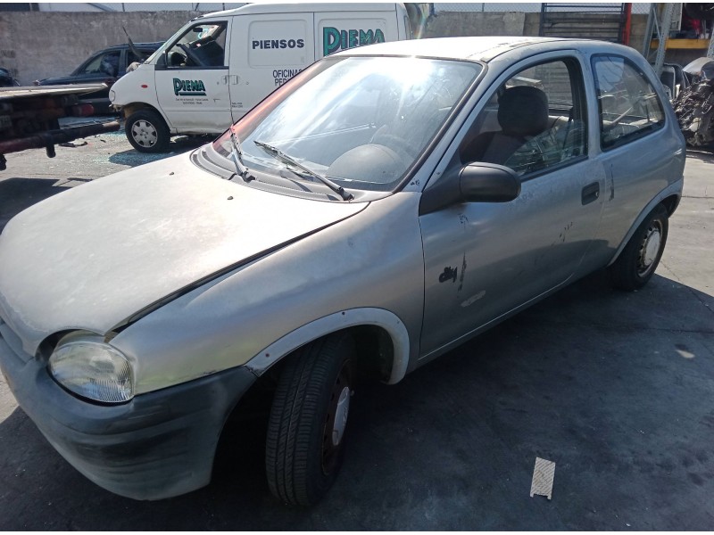 opel corsa b (s93) del año 1994
