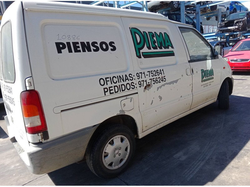 nissan vanette cargo autobús (hc 23) del año 2001