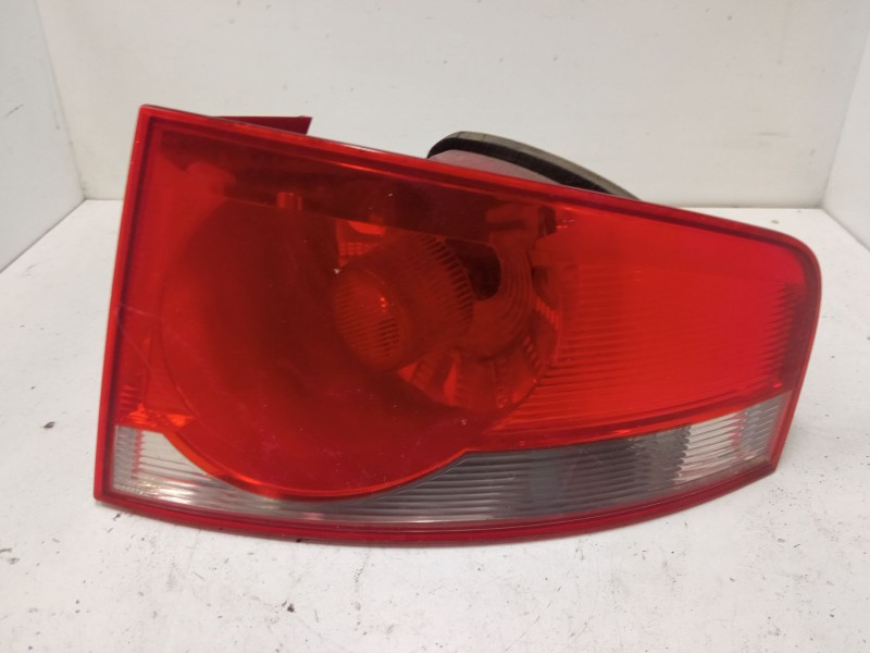 Recambio de piloto trasero derecho para seat altea (5p1) 1.9 tdi referencia OEM IAM 5P8945096A  