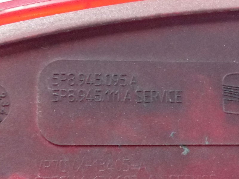 Recambio de piloto trasero izquierdo para seat altea (5p1) 1.9 tdi referencia OEM IAM 5P8945095A  