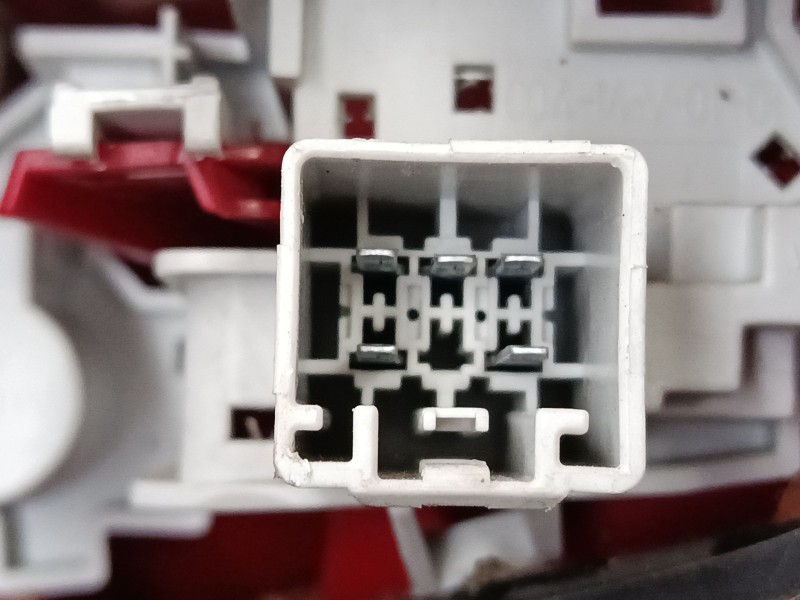 Recambio de piloto trasero izquierdo para ford fiesta vi (cb1, ccn) 1.4 tdci referencia OEM IAM   