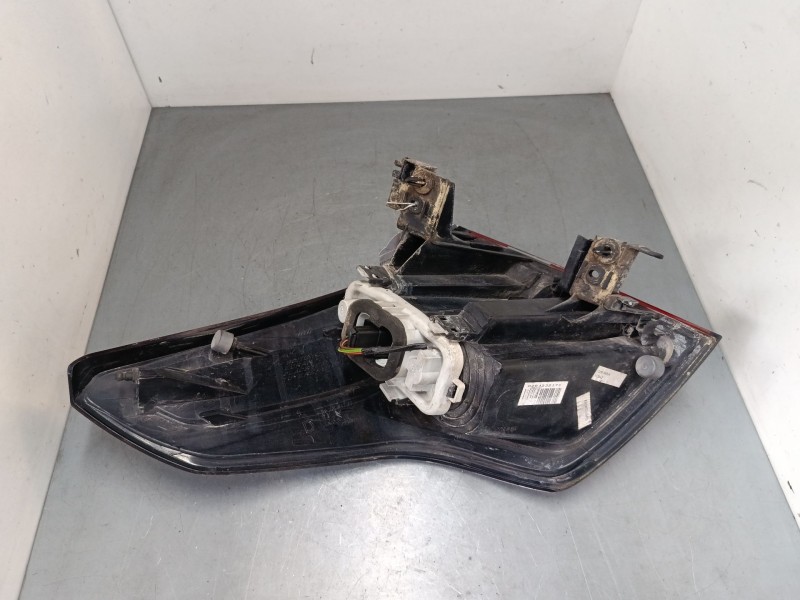 Recambio de piloto trasero derecho para citroën c4 picasso i monospace (ud_) 1.6 hdi 110 referencia OEM IAM 9673164780  