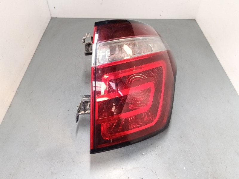 Recambio de piloto trasero derecho para citroën c4 picasso i monospace (ud_) 1.6 hdi 110 referencia OEM IAM 9673164780  