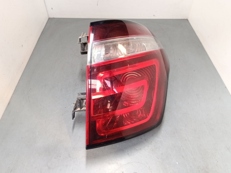 Recambio de piloto trasero derecho para citroën c4 picasso i monospace (ud_) 1.6 hdi 110 referencia OEM IAM 9673164780  