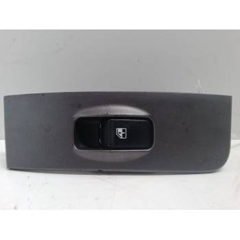 MANDO ELEVALUNAS TRASERO DERECHO PA6CF15 