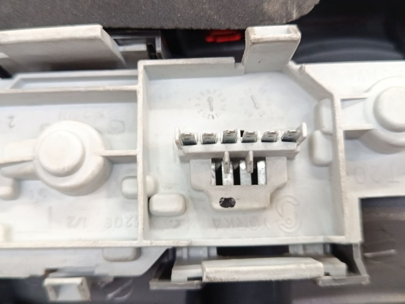 Recambio de piloto trasero izquierdo para opel vectra c (z02) 1.9 cdti (f69) referencia OEM IAM   