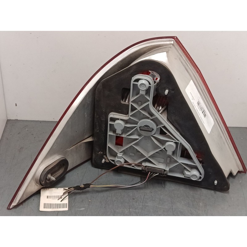 Recambio de piloto trasero derecho para mercedes-benz clase c (w203) c 220 cdi (203.006) referencia OEM IAM 2038200264R  