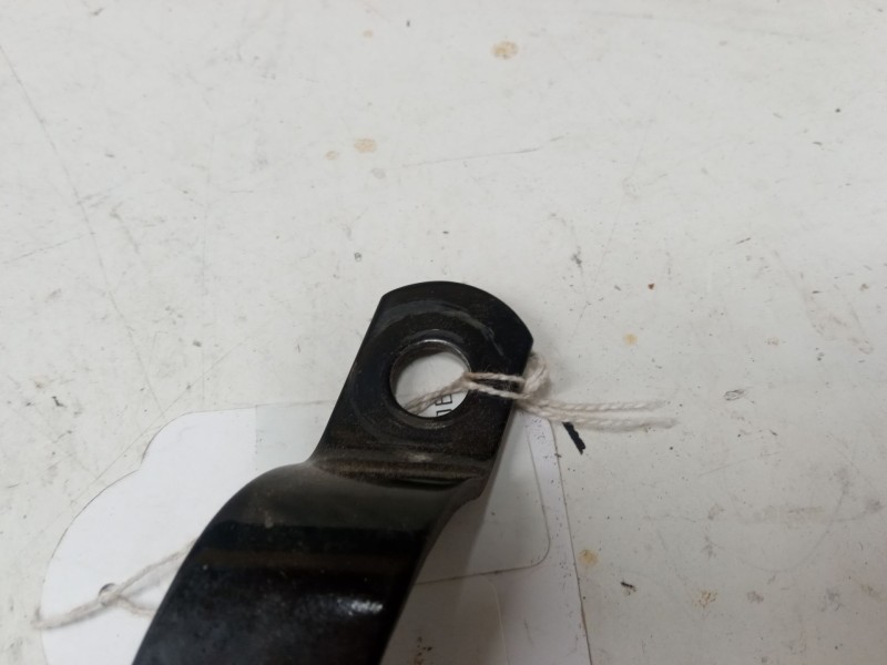 Recambio de anclaje cinturon delantero izquierdo para volkswagen polo iv (9n_, 9a_) 1.4 tdi referencia OEM IAM   