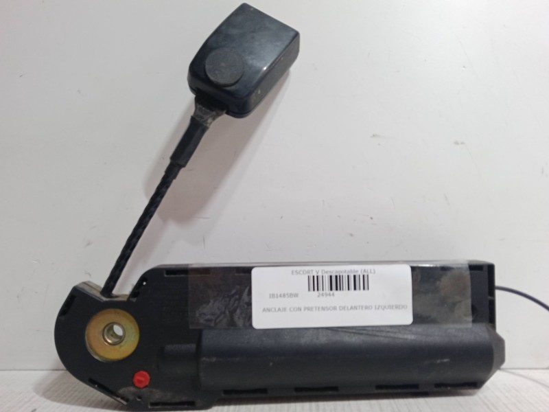 Recambio de anclaje con pretensor delantero izquierdo para ford escort v descapotable (all) 1.4 i referencia OEM IAM   