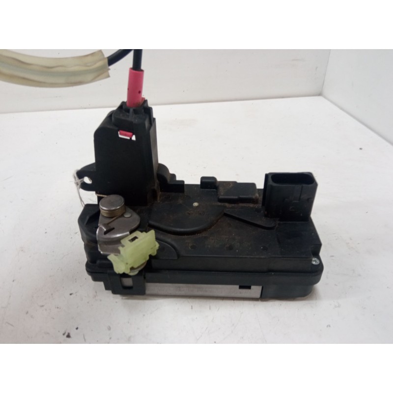 Recambio de cerradura puerta trasera izquierda para opel zafira / zafira family b (a05) 1.7 cdti (m75) referencia OEM IAM   