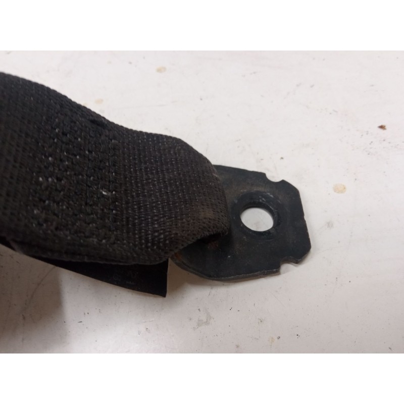 Recambio de cinturon seguridad tercera fila izquierdo para opel zafira / zafira family b (a05) 1.7 cdti (m75) referencia OEM IAM