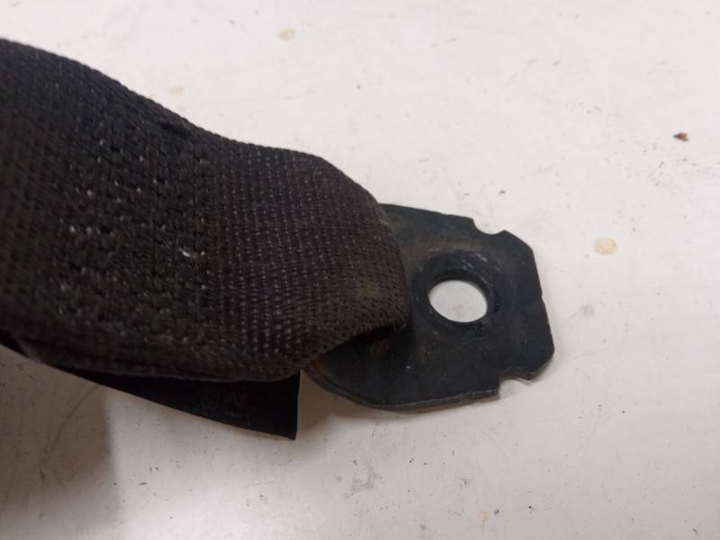 Recambio de cinturon seguridad tercera fila izquierdo para opel zafira / zafira family b (a05) 1.7 cdti (m75) referencia OEM IAM