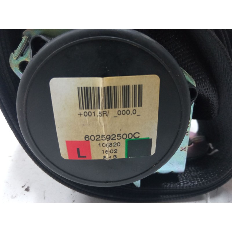 Recambio de cinturon seguridad tercera fila izquierdo para opel zafira / zafira family b (a05) 1.7 cdti (m75) referencia OEM IAM