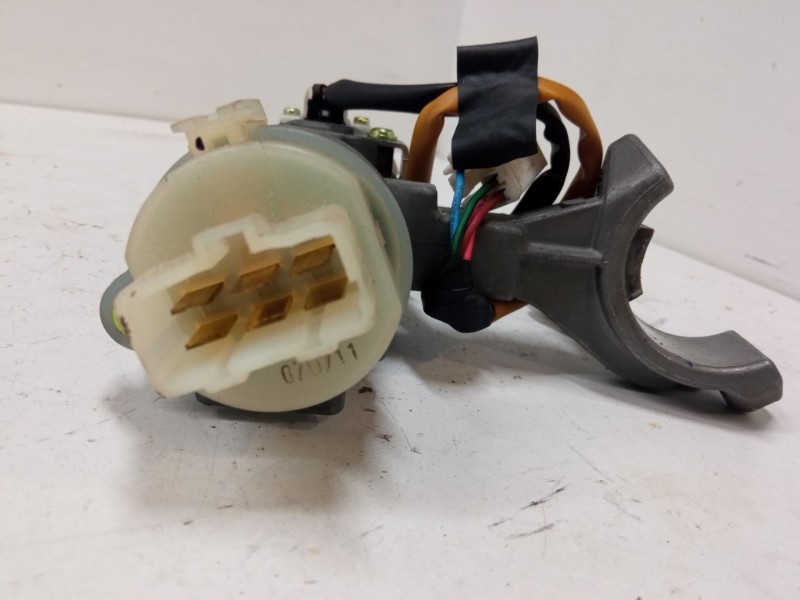 Recambio de clausor para kia sportage ii (je_, km_) 2.0 i 16v referencia OEM IAM   