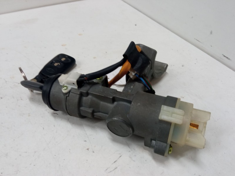 Recambio de clausor para kia sportage ii (je_, km_) 2.0 i 16v referencia OEM IAM   
