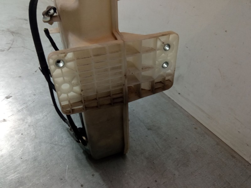 Recambio de deposito limpiaparabrisas para seat altea (5p1) 1.9 tdi referencia OEM IAM   