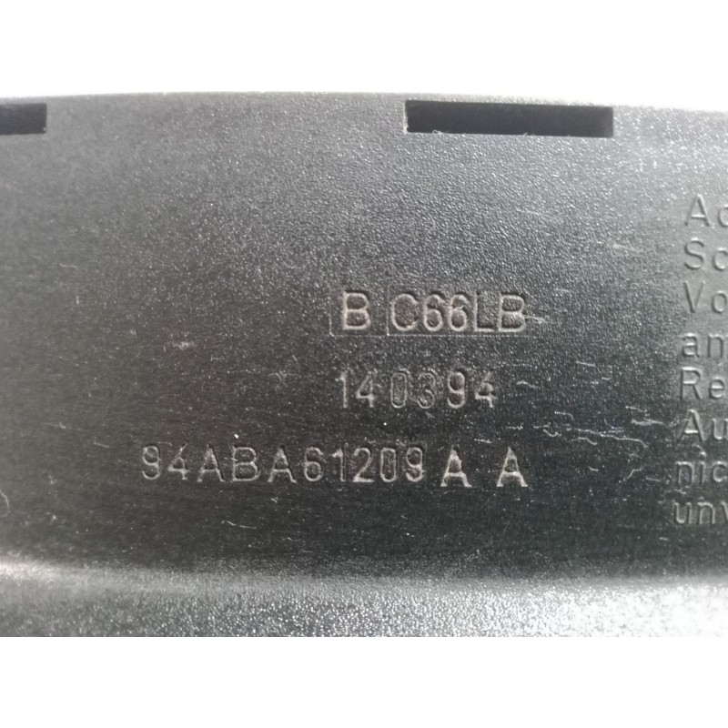 Recambio de anclaje con pretensor delantero izquierdo para ford escort v descapotable (all) 1.4 i referencia OEM IAM   