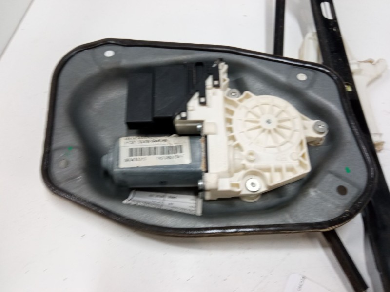 Recambio de elevalunas electrico trasero derecho para volkswagen golf v (1k1) 1.9 tdi 4motion referencia OEM IAM 1K0959704F  
