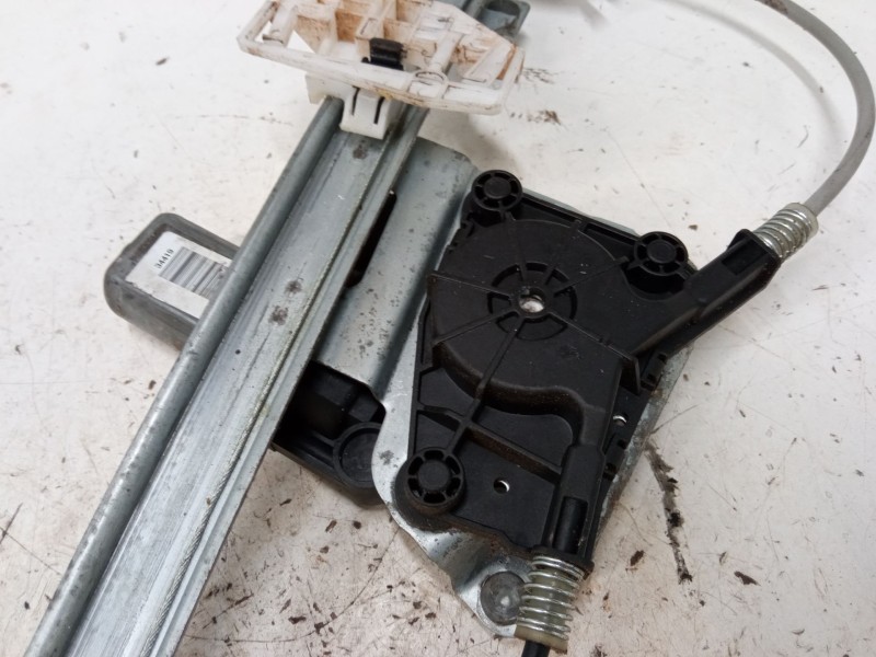 Recambio de elevalunas electrico trasero izquierdo para bmw 3 (e90) 320 d referencia OEM IAM   