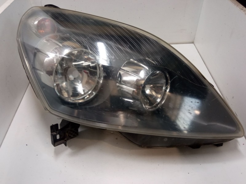 Recambio de faro derecho para opel zafira / zafira family b (a05) 1.7 cdti (m75) referencia OEM IAM   