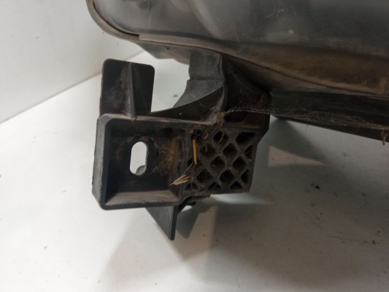 Recambio de faro derecho para opel zafira / zafira family b (a05) 1.7 cdti (m75) referencia OEM IAM   
