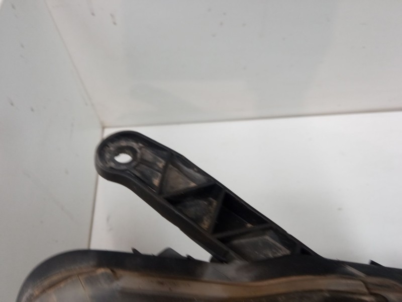 Recambio de faro derecho para opel zafira / zafira family b (a05) 1.7 cdti (m75) referencia OEM IAM   