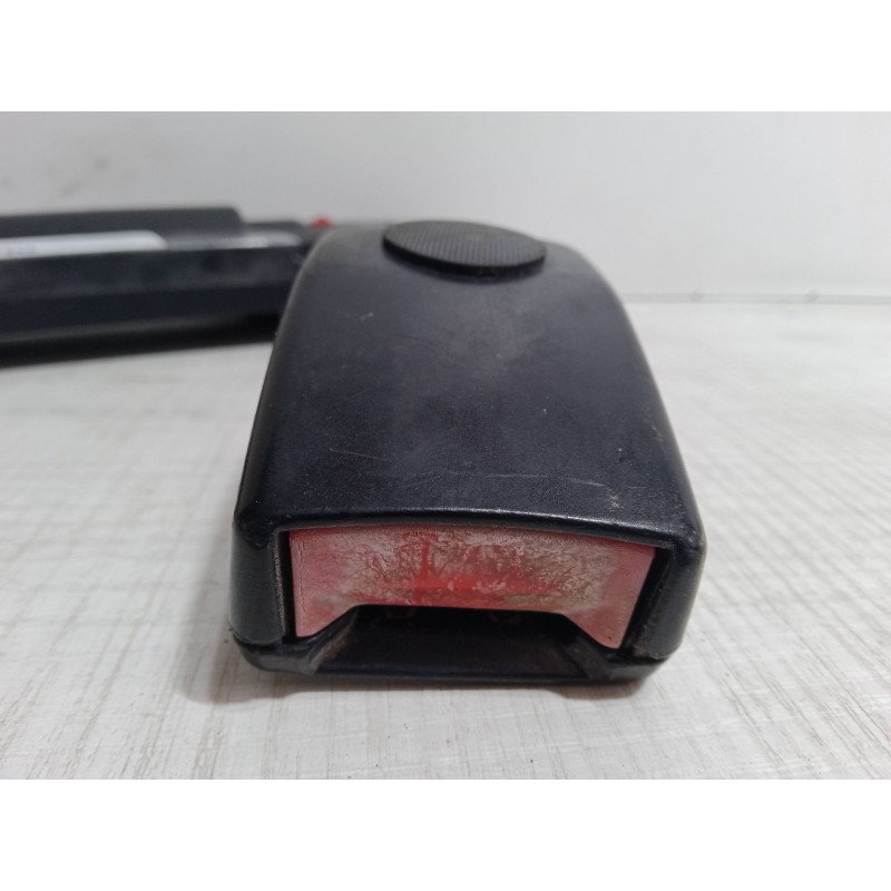 Recambio de anclaje con pretensor delantero izquierdo para ford escort v descapotable (all) 1.4 i referencia OEM IAM   