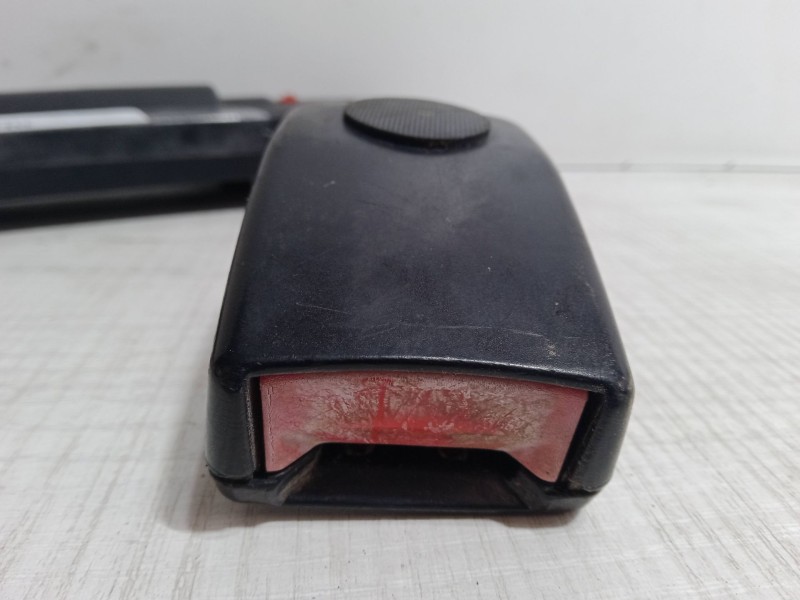 Recambio de anclaje con pretensor delantero izquierdo para ford escort v descapotable (all) 1.4 i referencia OEM IAM   