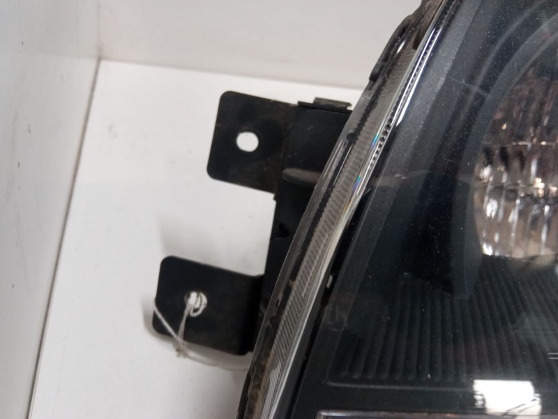 Recambio de faro izquierdo para kia sportage ii (je_, km_) 2.0 i 16v referencia OEM IAM   