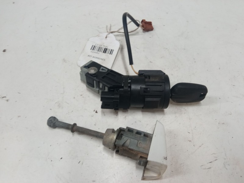 Recambio de kit bombines para citroën c3 iii (sx) 1.6 bluehdi 75 referencia OEM IAM   