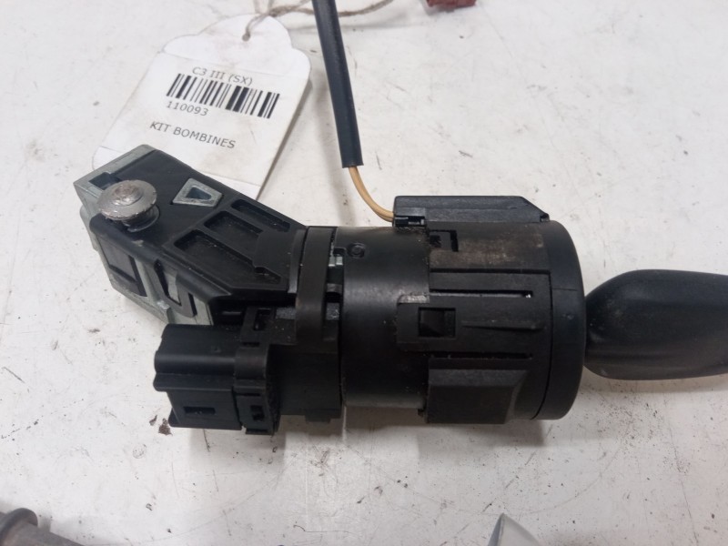 Recambio de kit bombines para citroën c3 iii (sx) 1.6 bluehdi 75 referencia OEM IAM   