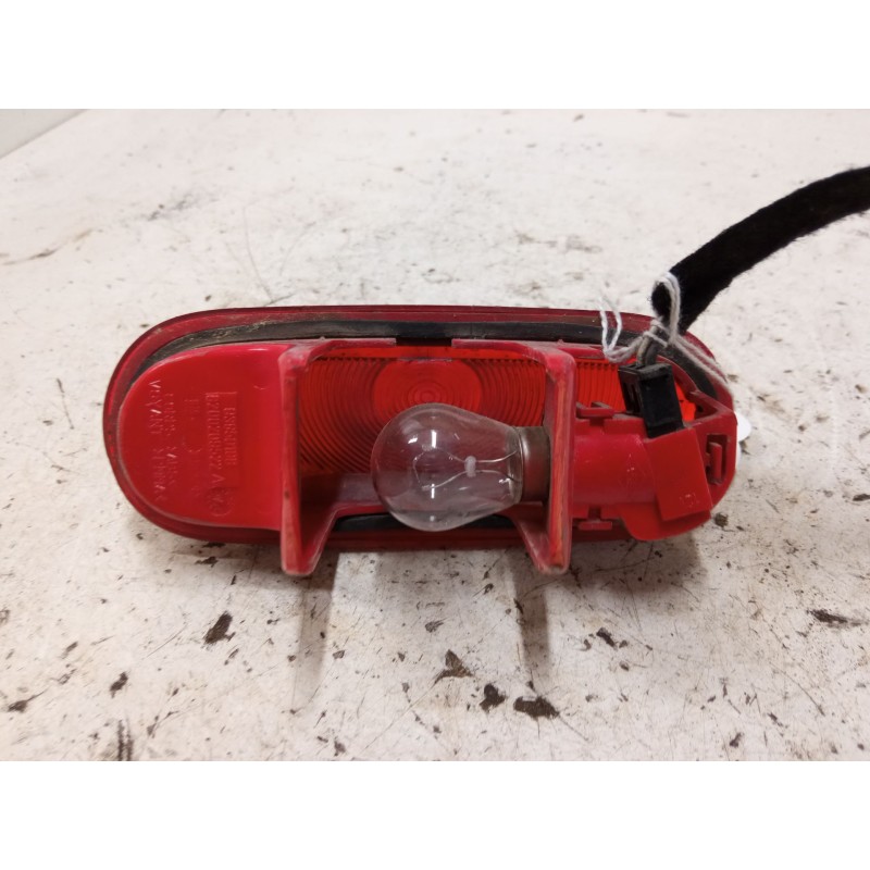 Recambio de luz central de freno para nissan primastar furgoneta (x83) 1.9 dci 100 referencia OEM IAM 8200209522A  