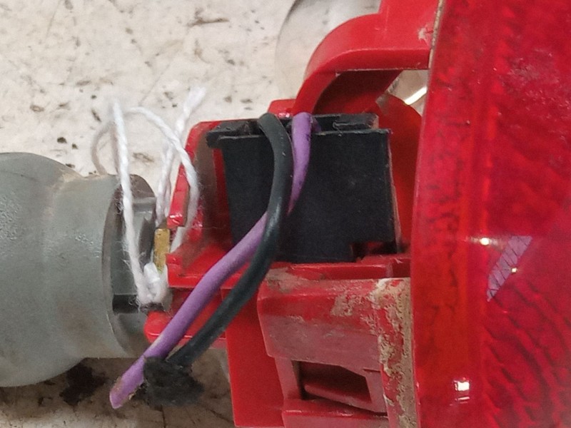 Recambio de luz central de freno para renault kangoo express (fc0/1_) d 65 1.9 (fc0e, fc02, fc0j, fc0n) referencia OEM IAM   