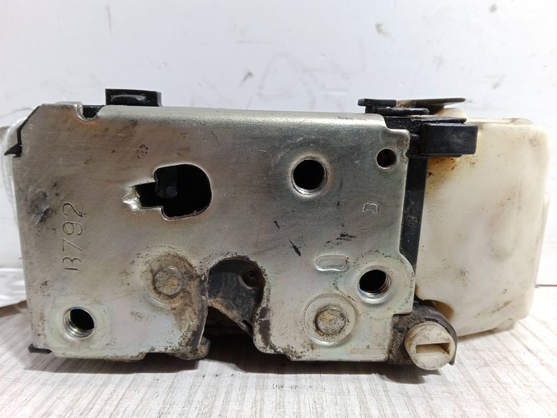 Recambio de cerradura puerta trasera derecha para fiat punto furgoneta/hatchback (188_) 1.2 60 referencia OEM IAM   