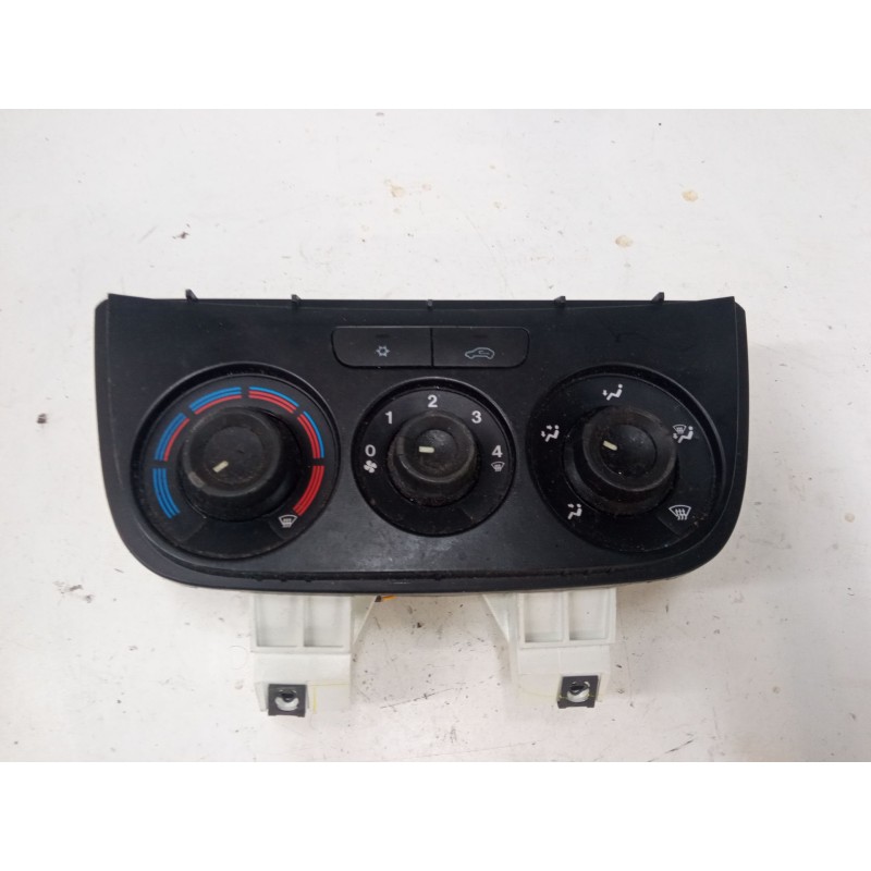 Recambio de mando calefaccion / a/a para fiat doblo caja/chasis (263_) 1.3 d multijet referencia OEM IAM 22584PFSPS  