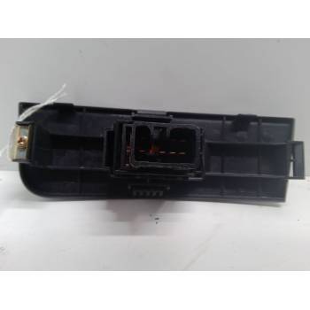 MANDO ELEVALUNAS TRASERO DERECHO PA6CF15 