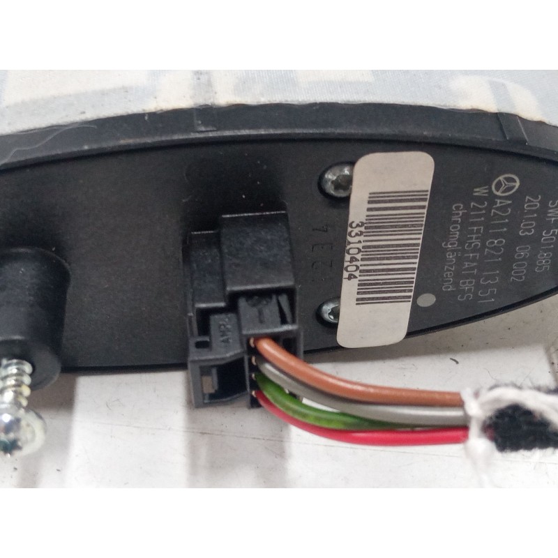 Recambio de mando elevalunas delantero derecho para mercedes-benz clase e (w211) e 270 cdi (211.016) referencia OEM IAM 21182113
