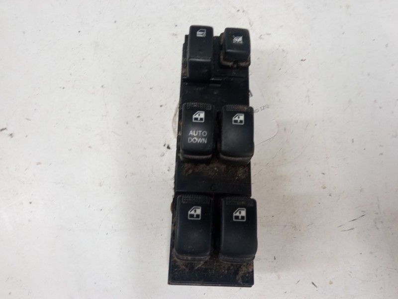 Recambio de mando elevalunas delantero izquierdo para kia sportage ii (je_, km_) 2.0 i 16v referencia OEM IAM   