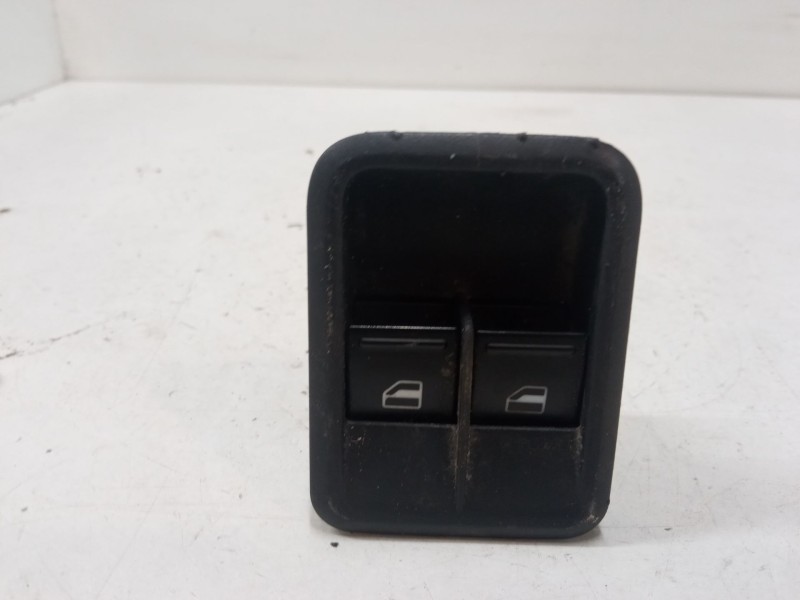 Recambio de mando elevalunas delantero izquierdo para skoda fabia ii (542) 1.2 12v referencia OEM IAM   