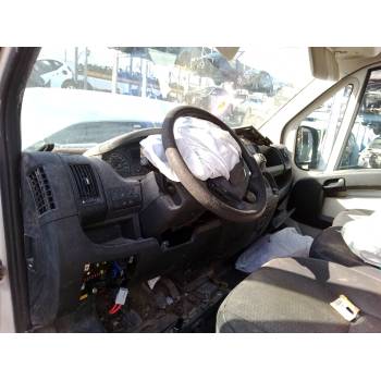 PEUGEOT BOXER FURGONETA