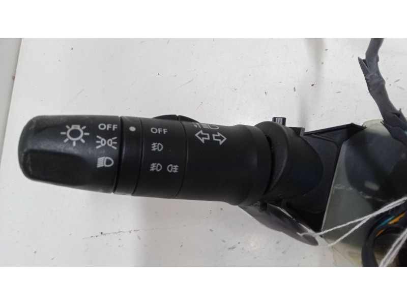 Recambio de mando luces para nissan primera hatchback (p12) 1.6 referencia OEM IAM   
