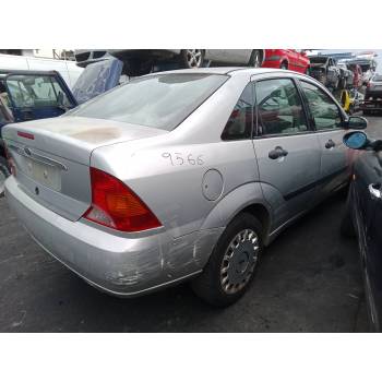 FORD FOCUS I SEDÁN (DFW)